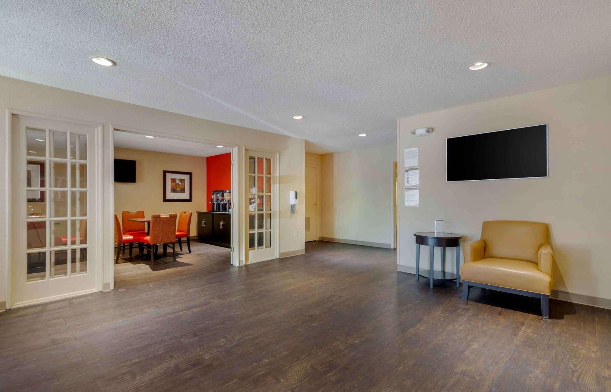 Extended Stay America Select Suites - Atlanta - Vinings Smyrna Extérieur photo